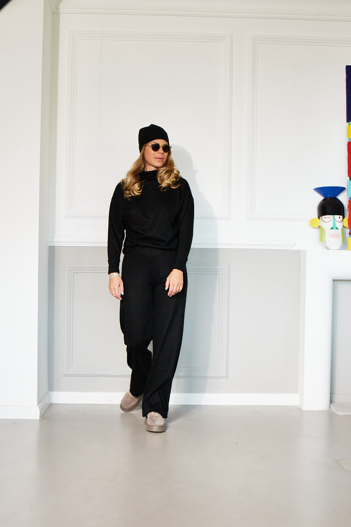 KATIE LOUNGEWEAR SET IN BLACK