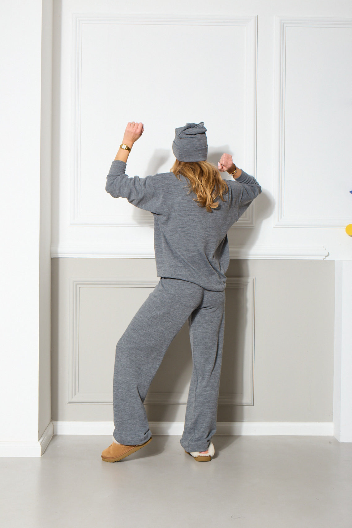 KATIE LOUNGEWEAR SET IN GREY